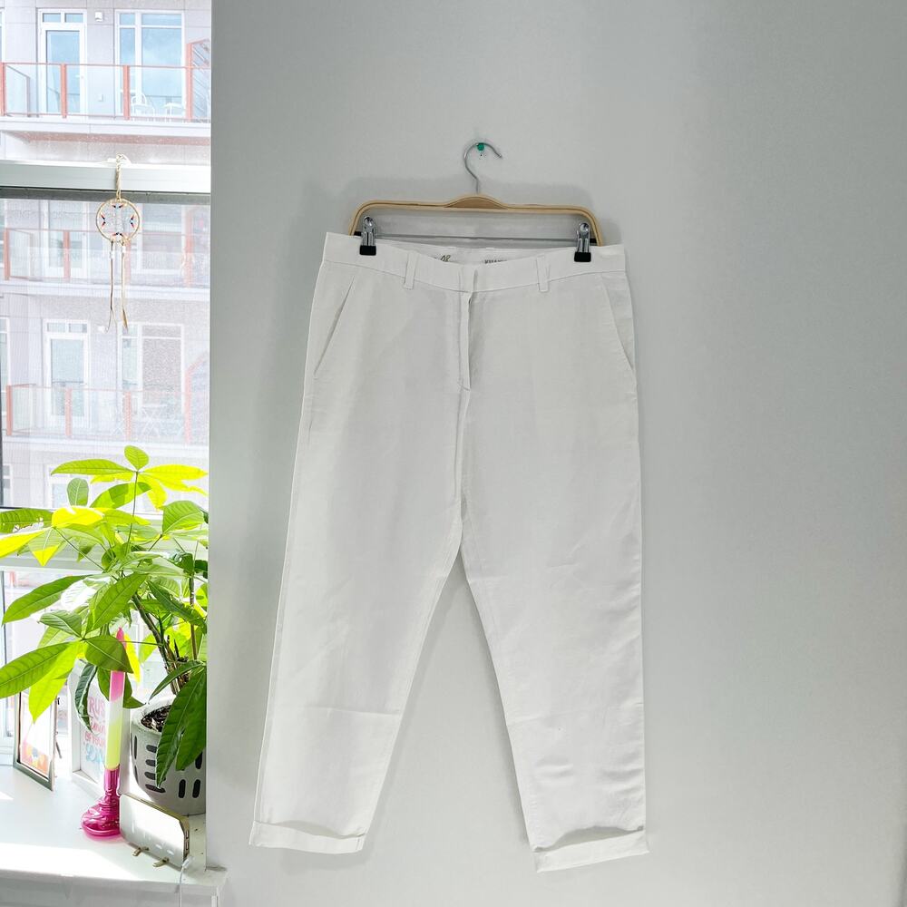 Gap White Broken In Straight Khaki Pants Size 8